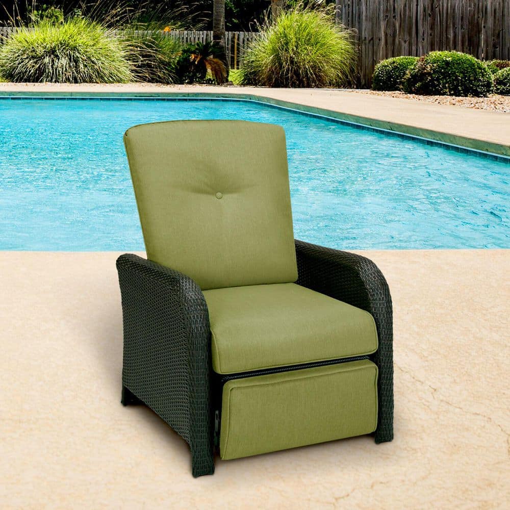 Cilantro Green Wicker and Steel Outdoor Reclining Lounge Chair