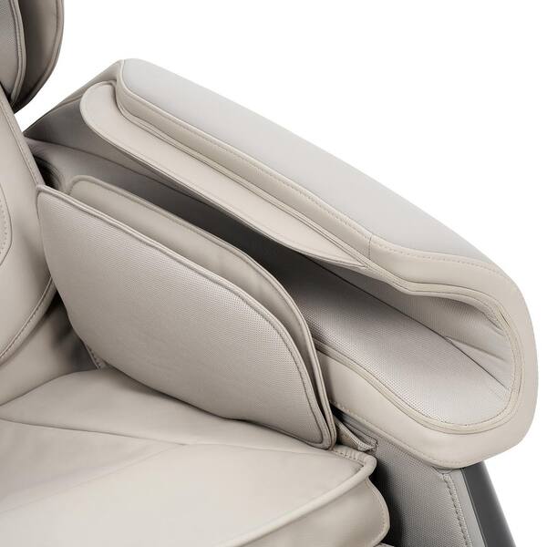 FUJIIRYOKI Calm Plus Flex Frame SL Track Massage Chair w