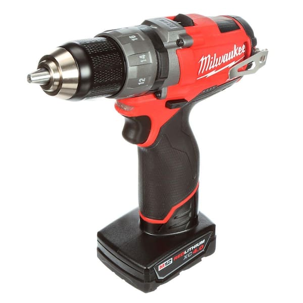 Milwaukee - M12 FUEL 12-Volt Lithium-Ion Brushless Cordless 1/2 in. Drill/Driver Kit with 4.0Ah and 2.0Ah Batteries and Hard Case