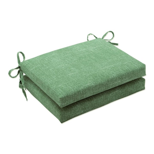 Pillow Perfect Solid 18.5 in. x 16 in. Outdoor Dining Chair Cushion in Green (Set of 2)
