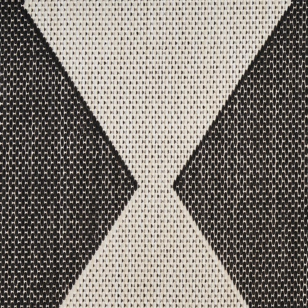 Positano Black and White Diamond 8' x 10' Outdoor Rug