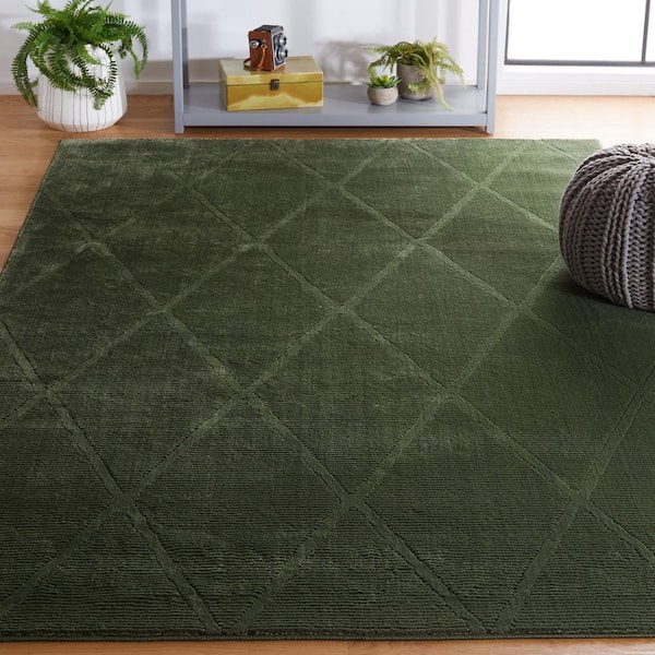 Revive 8 ft. x 10 ft. Green Diamond Solid Area Rug