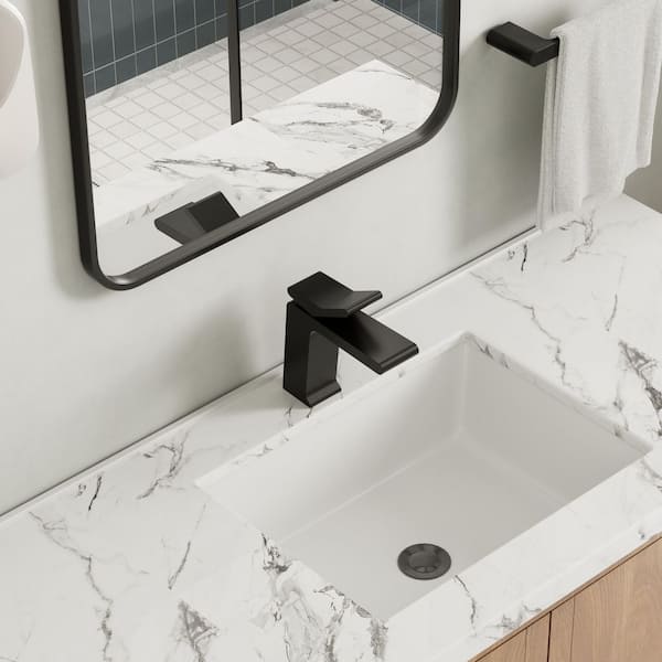FARNE Single-Hole Single-Handle Bathroom Faucet in Matte Black