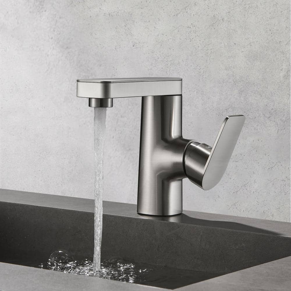 Brushed Nickel Single Handle Low Arc Bathroom Faucet with Deckplate