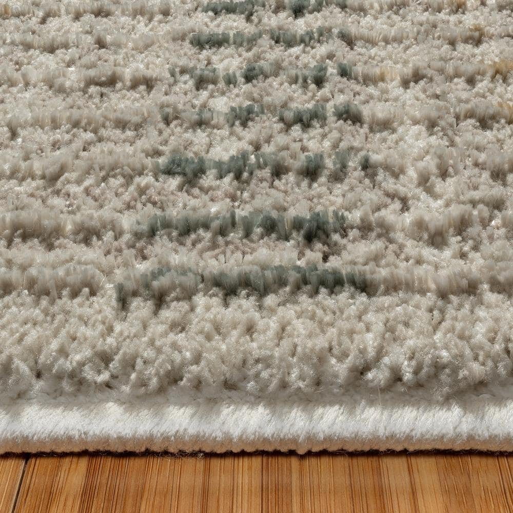 Vania Rectangular Cream Tufted Synthetic Shag Area Rug