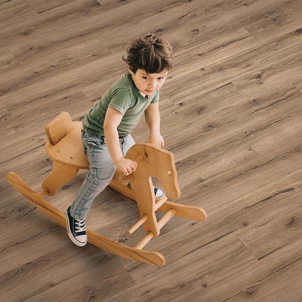 Lifeproof McNair Valley Oak Waterproof Hybrid Resilient Flooring - 21.2 sq ft Case