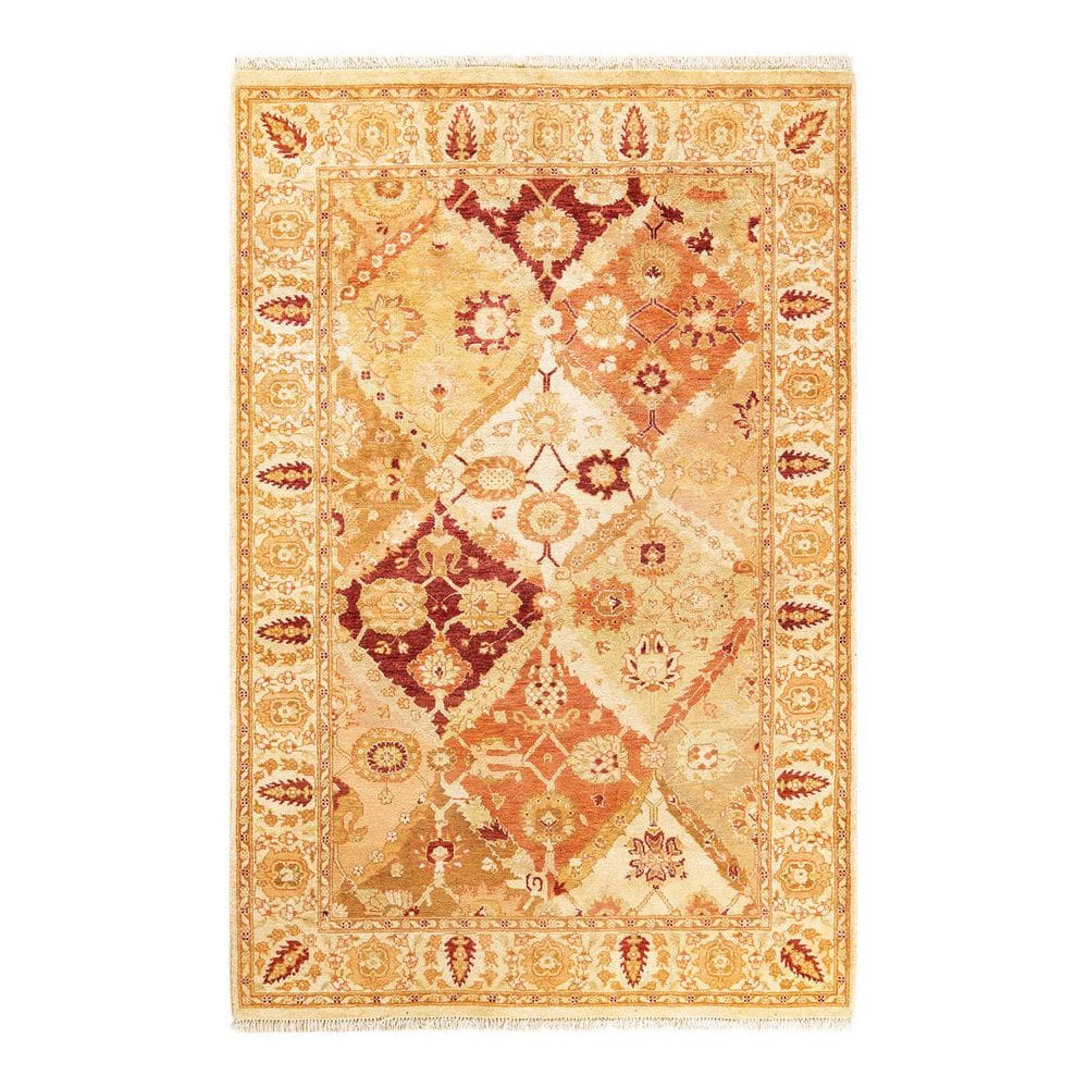 Eclectic Ivory 4 x 6 Floral Wool Indoor Area Rug price history on PriceWatchPro