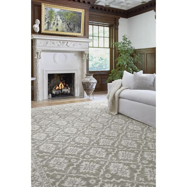 Nabela Noor Home Aram Grey Traditional 7 ft. x 10 ft. Area Rug