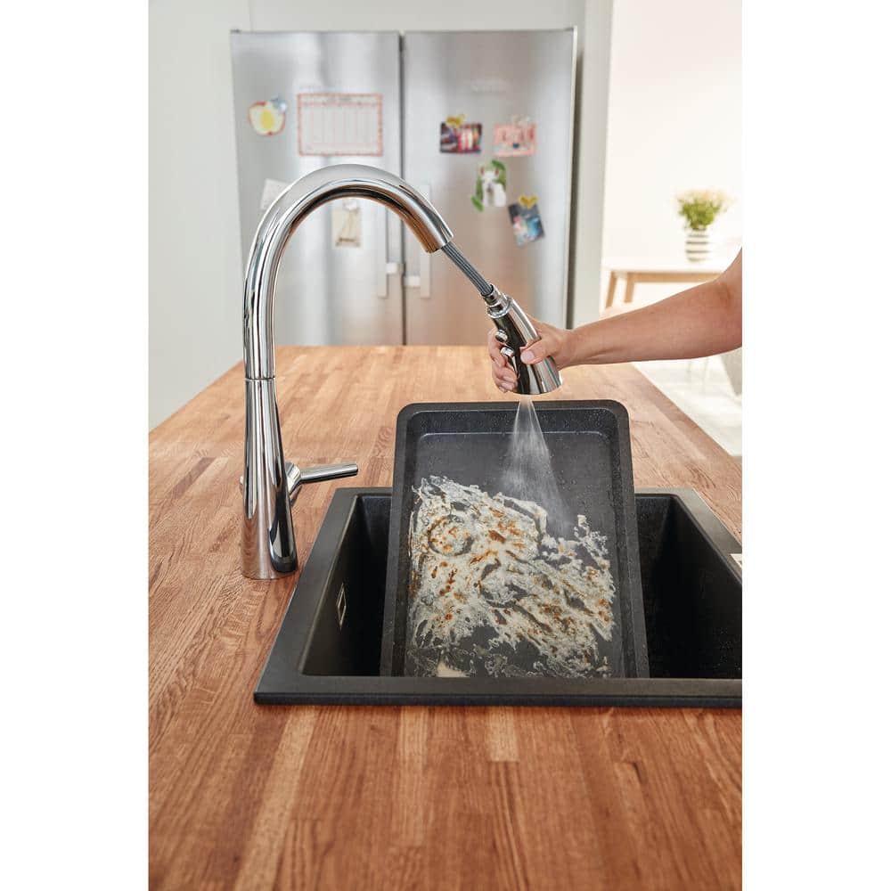 Chrome Single-Handle Pull-Down Kitchen Faucet with Triple Spray
