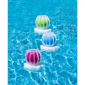 Floating Solar Swimming Pool Lantern - 2 Pack in Green