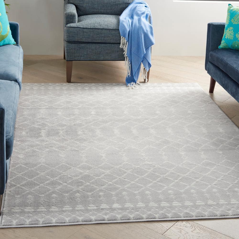 Geometric Gray Synthetic 6' x 9' Easy-Care Area Rug