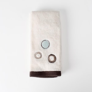Otto Natural Geometric Cotton Single Fingertip Towel