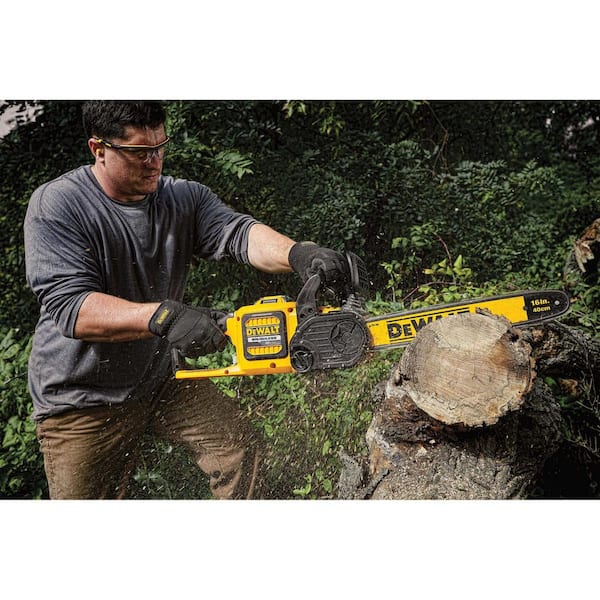 DEWALT FLEXVOLT 60V MAX 16in. Brushless Cordless Battery Powered Chainsaw Kit with 1 FLEXVOLT 3 Ah Battery Charger DCCS670X1 The Home Depot