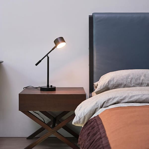 Aristocrat 16 in. Matte Black LED Integrated Desk Lamp with 2.1A USB Port
