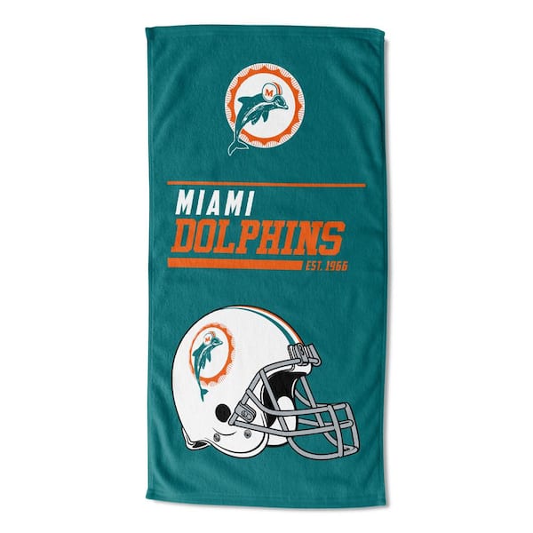 THE NORTHWEST GROUP NFL Dolphins 40 Yard Dash Legacy Cotton/Polyester Blend Printed Multicolor Beach Towel