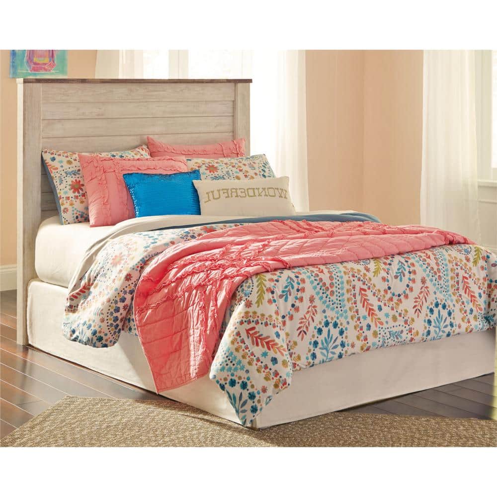 Willowton Whitewash Full Panel Bed with Faux Plank Detailing