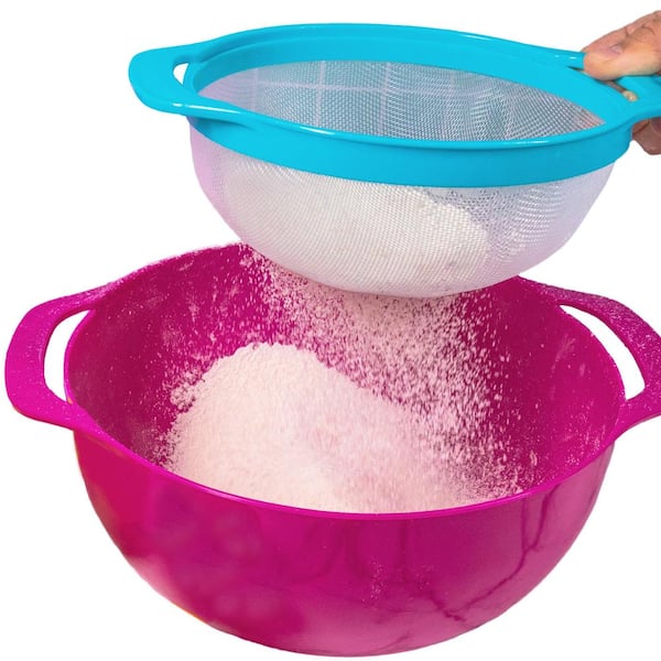 Tupperware Small Mixing Bowls Set of 2 Pink 5 Cups New