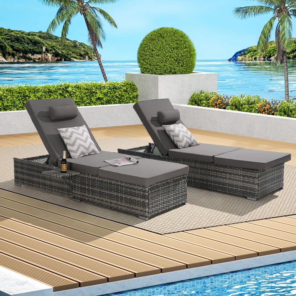 Hot Sell 2-Pack Grey PE Rattan Metal Outdoor Patio Chaise Lounge Chairs wit