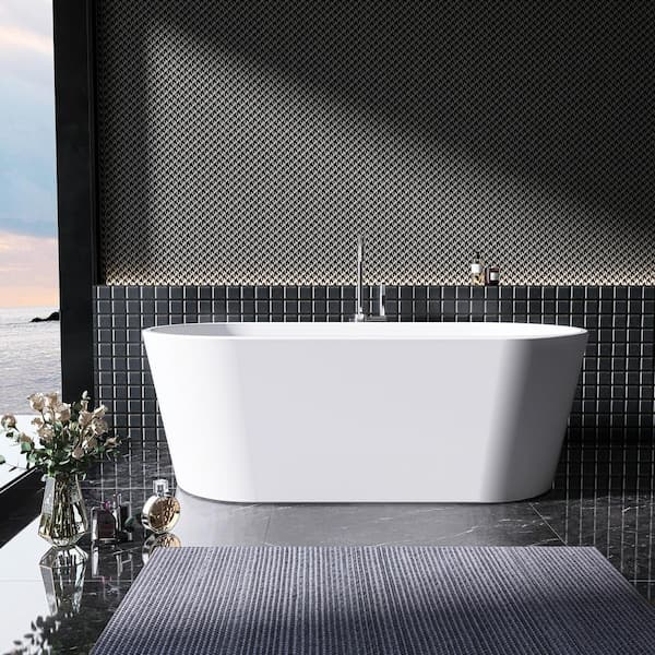 67 in. x 31.5 in. Acrylic Freestanding Flatbottom Double Ended Soaking Bathtub in White