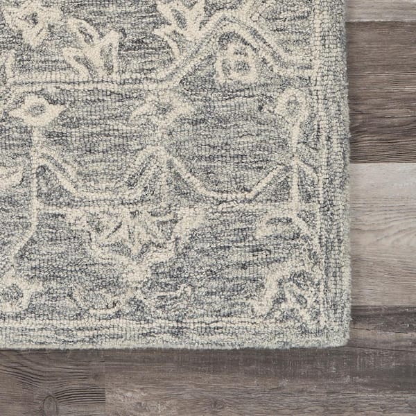 Jona Oriental Silvery Gray 7 ft. x 9 ft. Dazed Floral Escape Indoor Area Rug