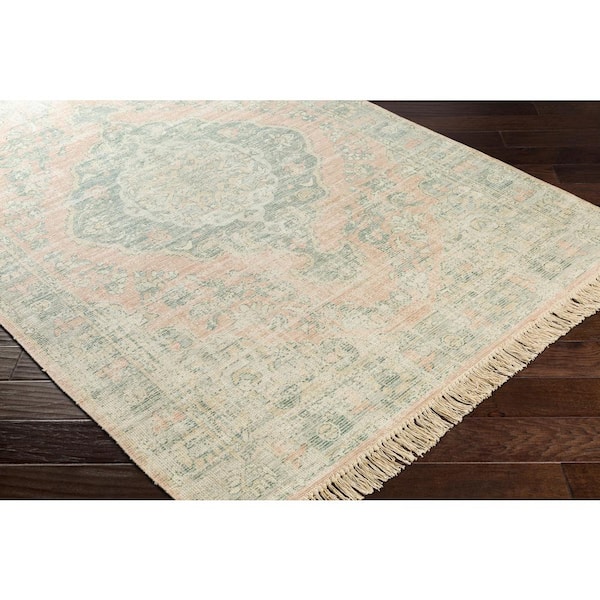Zainab Green Traditional 5 ft. x 7 ft. Indoor Area Rug