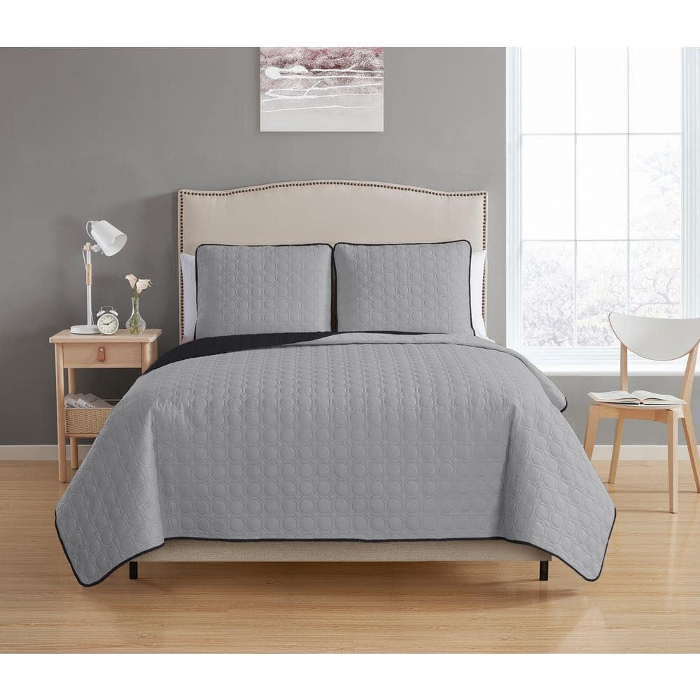 Bethany Reversible 2-Piece Grey/Black Twin Quilt Set