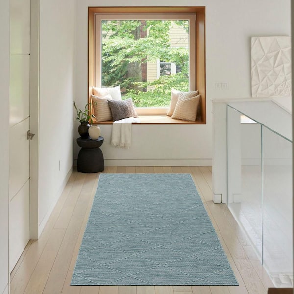 Practical Solutions Aqua 3 ft. x 5 ft. Diamond Contemporary Area Rug