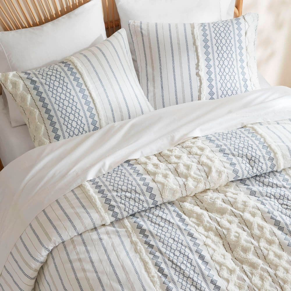 King Blue and White Cotton Comforter Set with Geometric Prints