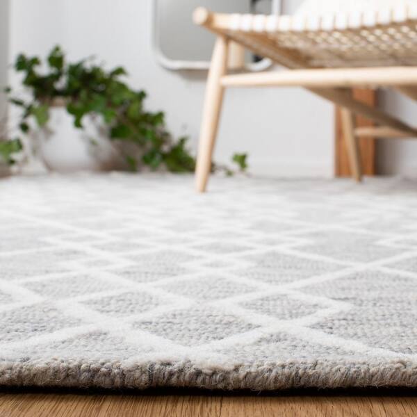 SAFAVIEH Metro Collection MET124F Handmade Premium Wool Living Room Dining Bedroom Area Rug 5' x 8' Grey SAFAVIEH Metro Collection MET124F Handmade Premium Wool Living Room Dining Bedroom Area Rug 5' x 8' Grey