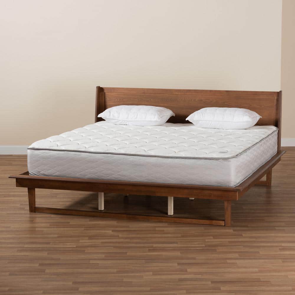 Macayle Walnut Wood Queen Platform Bed with Headboard