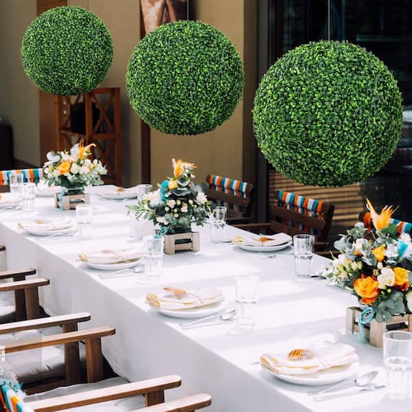 2-Pieces 20 in. Artificial Green Indoor Plant Boxwood Topiary Ball, Faux Plants