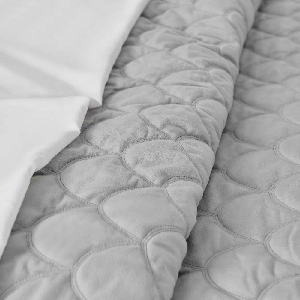 Light Grey Velvet Reversible Full Quilt Set with Cotton Fill