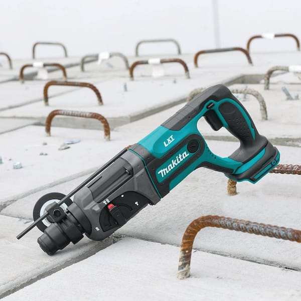 Makita 18V Brushless 4-1/2 in. / 5 in. Cordless Paddle Switch Cut-Off/Angle  Grinder with Electric Brake (Tool Only) XAG20Z - The Home Depot