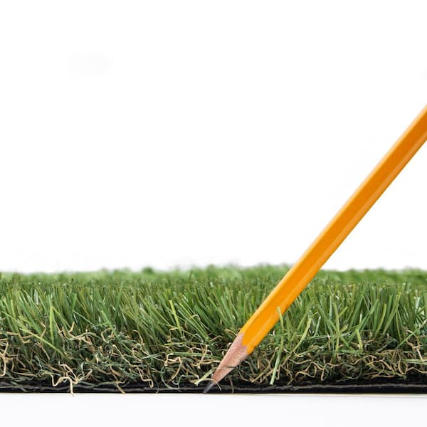 CREATIVE SURFACES Pine Valley 3.74 ft. x 8.66 ft. Green Artificial Grass