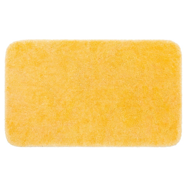 Mohawk Home New Regency Yellow 17 in. x 24 in. Polyester Machine Washable Bath Mat