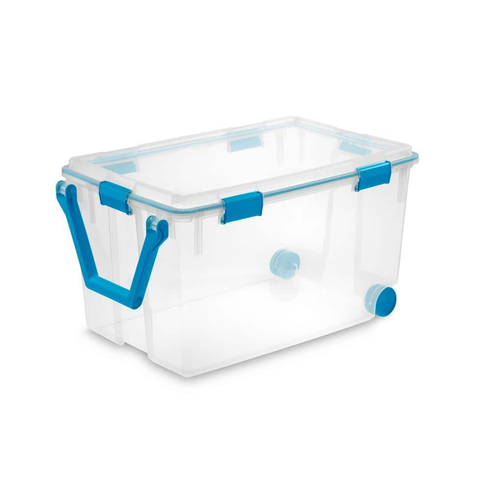 The Amber Vacuum-Seal Storage Bin for Pet Foo 