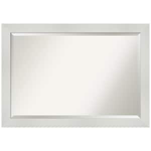 Medium Rectangle Glossy White Beveled Glass Modern Mirror (28.25 in. H x 40.25 in. W)