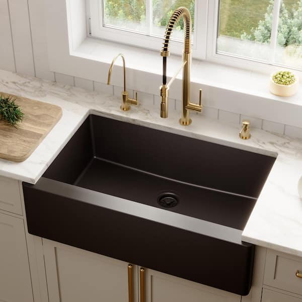 Farmhouse/Apron-Front Quartz Composite 34 in. Single Bowl Kitchen Sink in Black