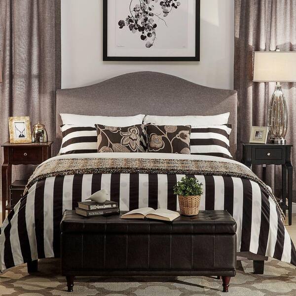 HomeSullivan Mahonia Grey Queen Upholstered Bed