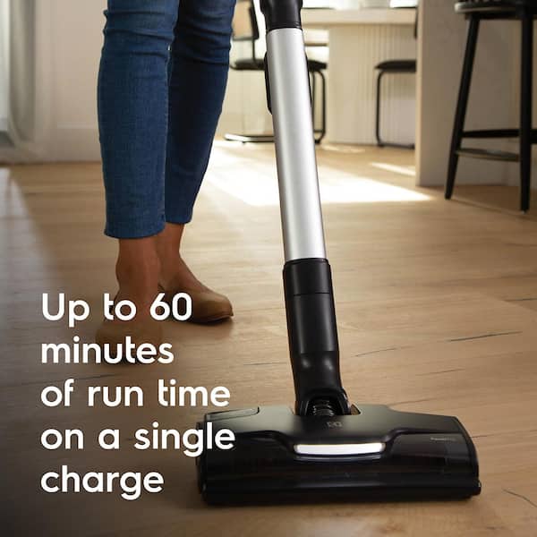 Electrolux Ultimate 800 Pet Bagless, Cordless Stick Vacuum with 5