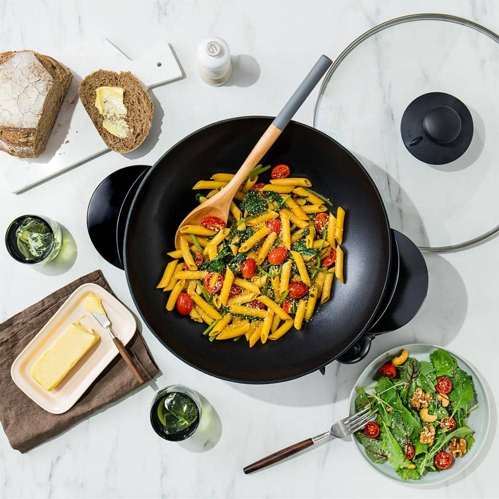 Aroma 5-Quart Black Electric Wok with Glass Lid