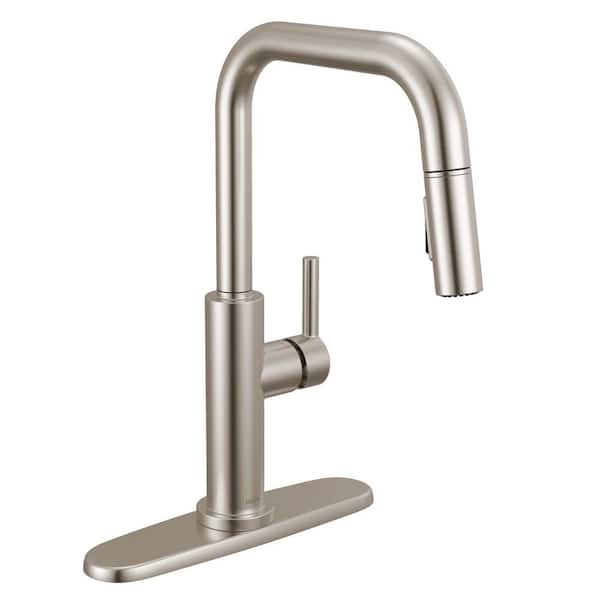 Delta Nicoli Single Handle Pull Down Sprayer Kitchen Faucet in Stainless