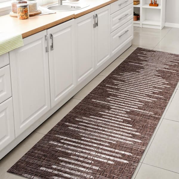 JONATHAN Y Zolak Berber Brown/Beige 2 ft. x 8 ft. Stripe Geometric Indoor/Outdoor Runner Rug