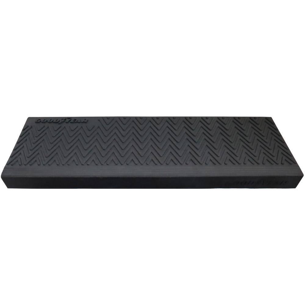 Moderna Black Rubber Stair Treads - 9.75" x 29.75" (6 Pack)