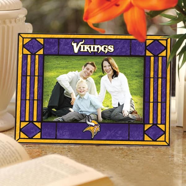 Minnesota Vikings Art Glass 4/" x 6/" Vertical Picture Frame