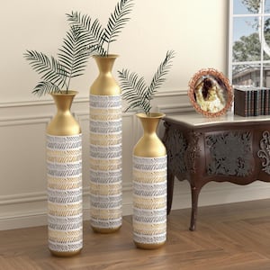 34 in. 29 in. 24 in. Gold Tall Floor Vase with Metal Glazed and Pampas Prairie Twigs Pattern (Set of 3)