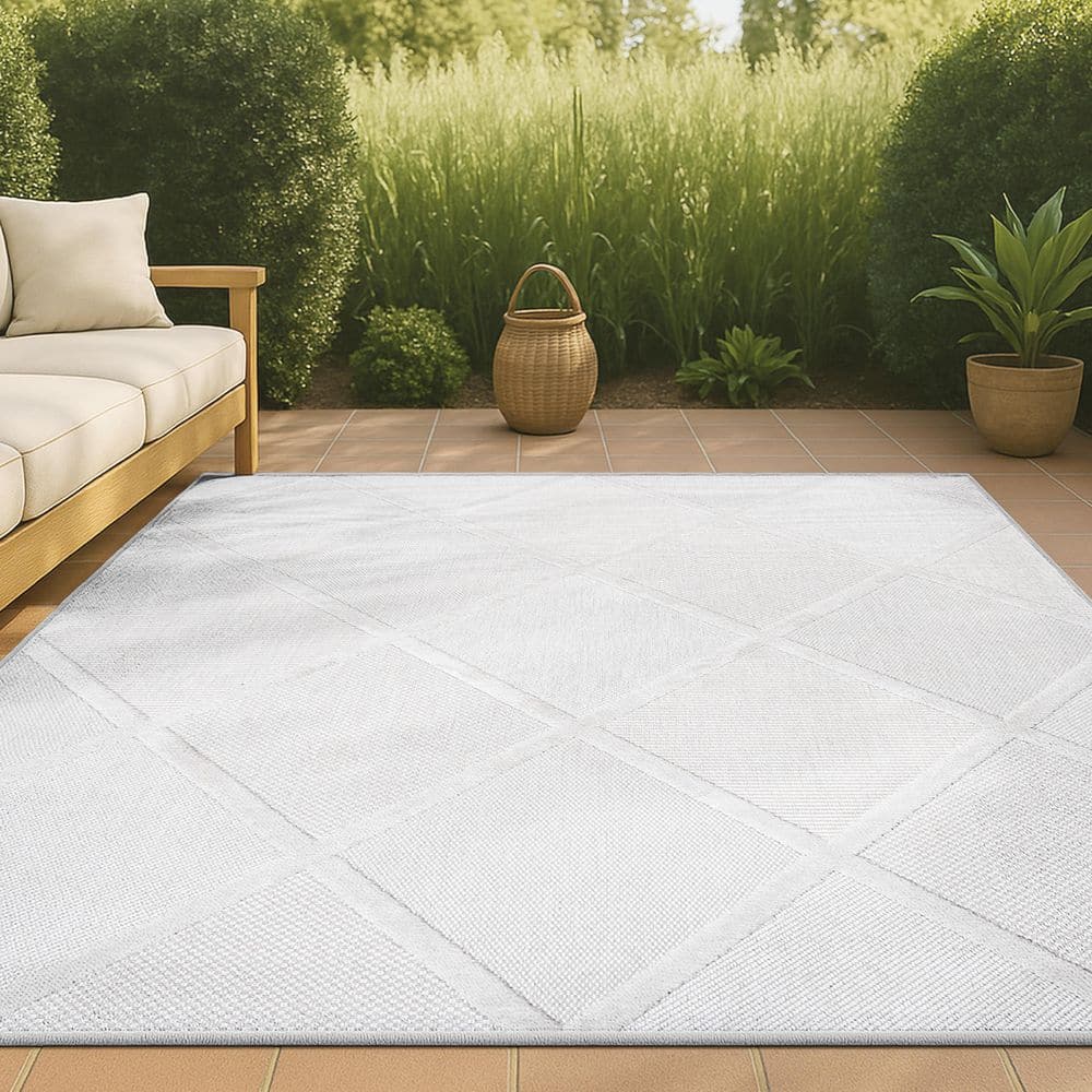 JONATHAN Y Salines Diamond Trellis Ivory 5 ft. x 8 ft. Indoor