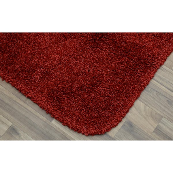Serendipity Chili Pepper Red 30 in. x 50 in. Washable Bathroom Accent Rug