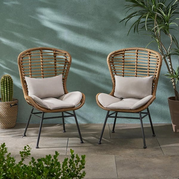 Coporesell Brown Iron Outdoor Dining Chair with Beige Cushions (2-Pack)