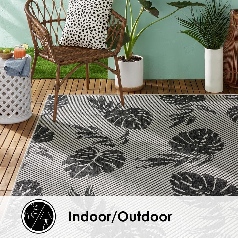 Tropical Island Vibes Silver-Black Synthetic 8' x 10' Area Rug